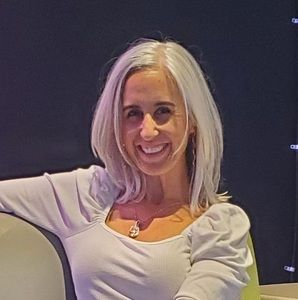 Meet your Posher, Beth